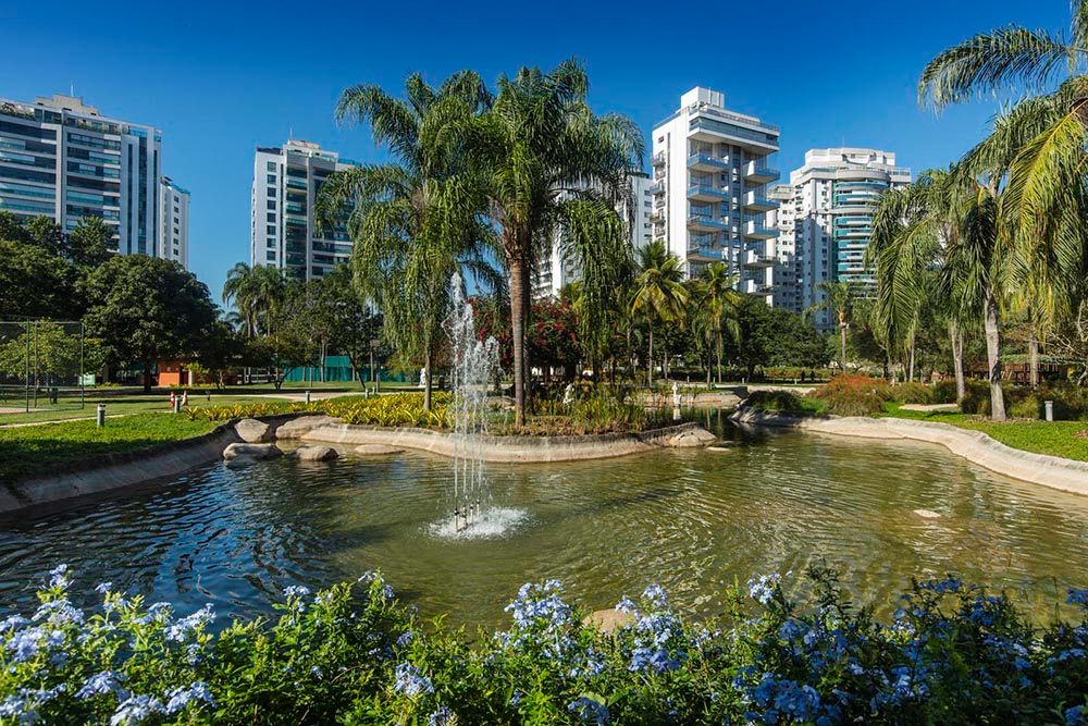 A evolução dos empreendimentos de luxo na Zona Sudoeste carioca